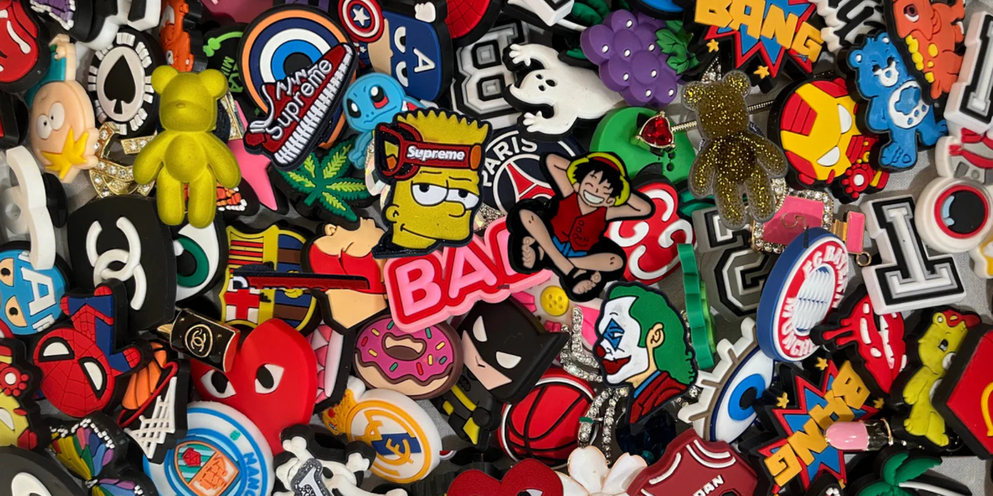 Pin’s personnalisés pour Clogs en masse : créez vos propres designs avec Pimp-it