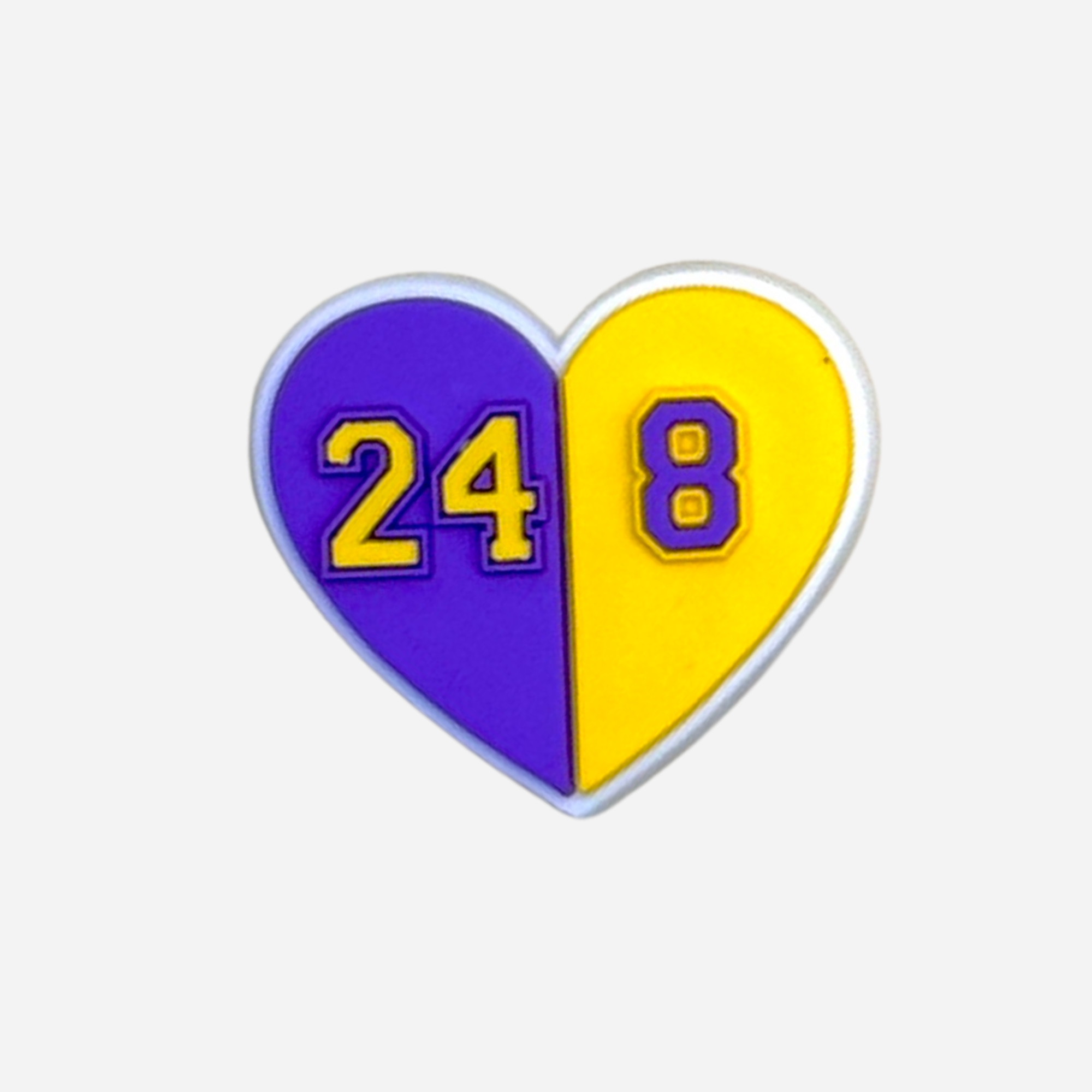pins basket 248 coeur jaune et violet