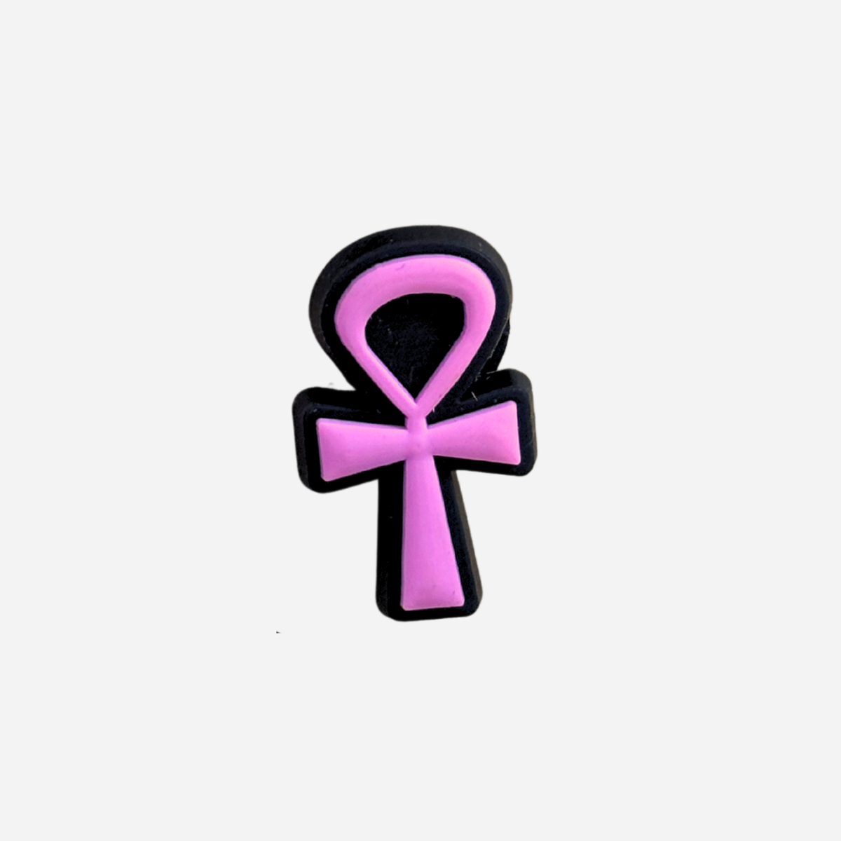 pins croix ankh