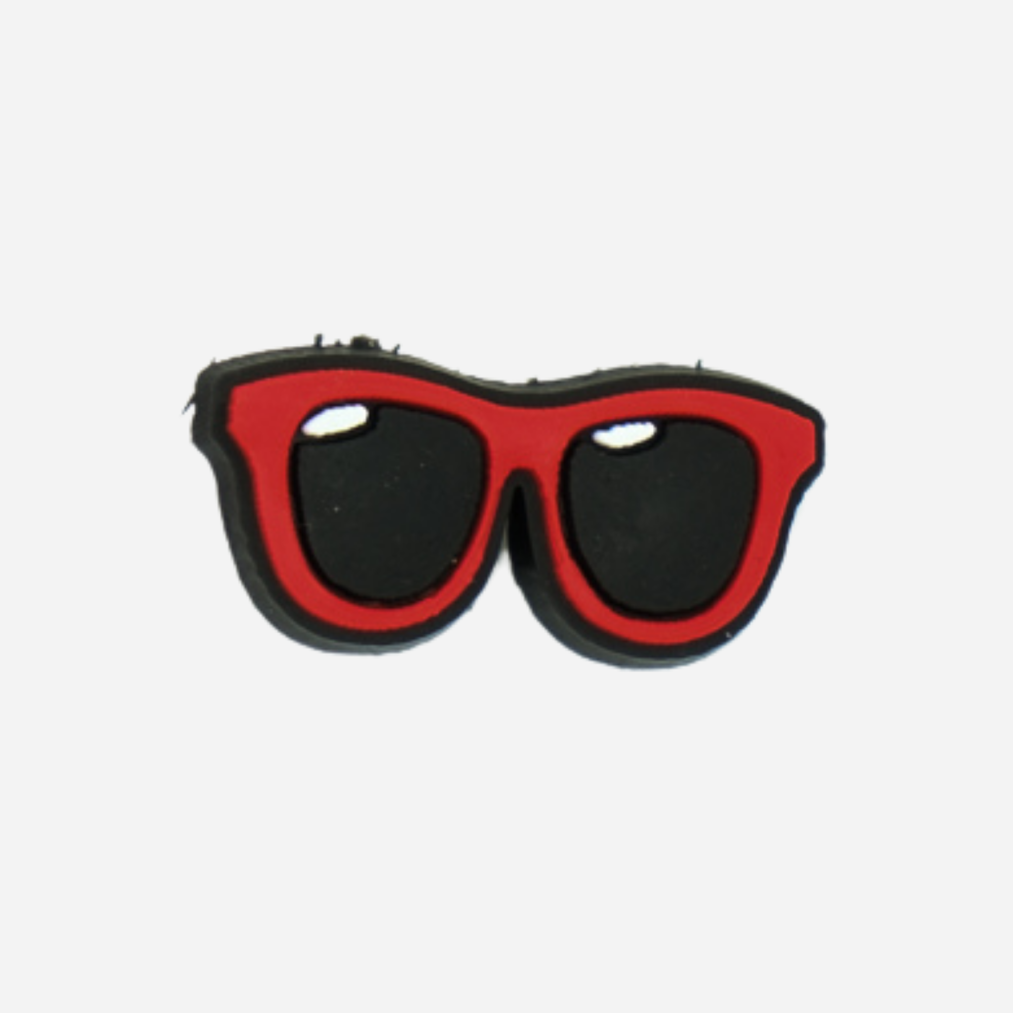 pins lunette de soleil rouge